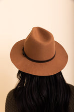 Charger l'image dans la galerie, Pinched Front Western Style Hat
